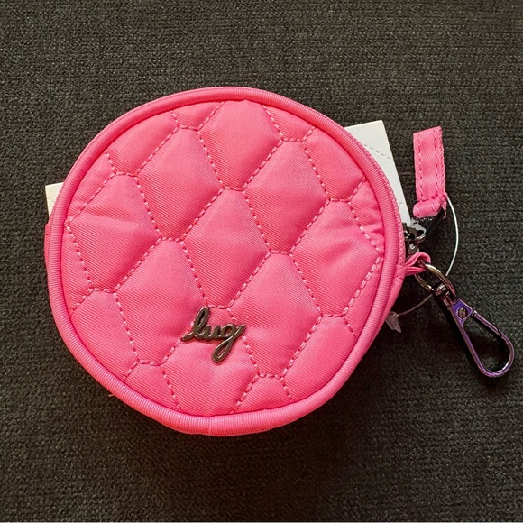 Lug Circle Embroidered Coin Pouch – Perfectly Pink (Embroidered Red Heart) - Picture 2 of 16